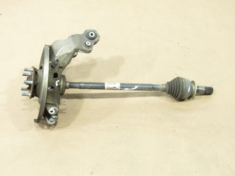17-20 Jaguar F-Pace 2018 2.0L AWD Rear Left Spindle Knuckle W/ Axle Shaft ;:Y