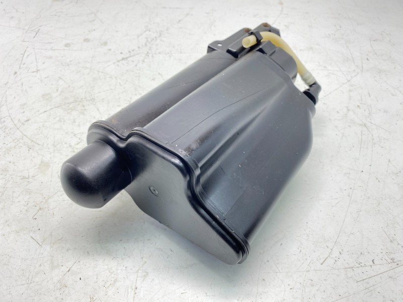 BMW F34 F36 3/4 Series Activated Charcoal Filter Canister Evaporator Tank OEM