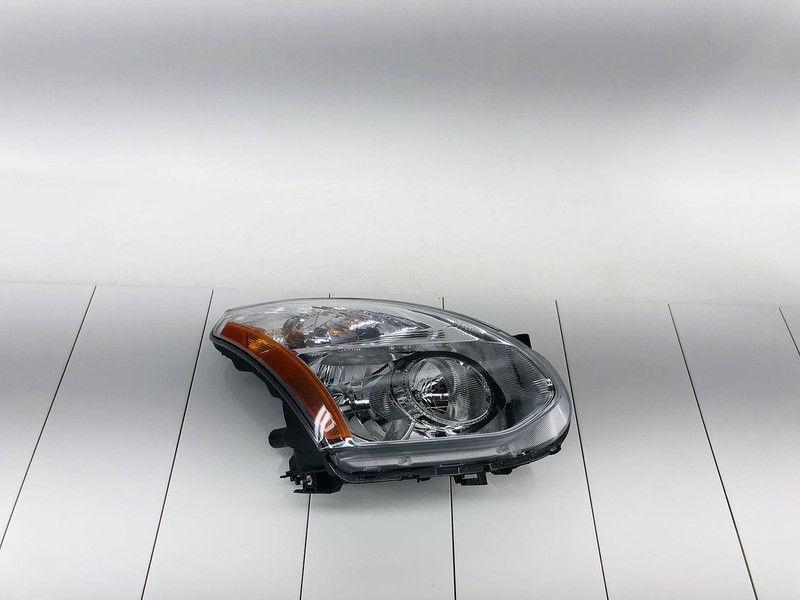 13-15 NISSAN ROGUE FRONT RIGHT PASSENGER SIDE HEADLIGHT HALOGEN LAMP OEM