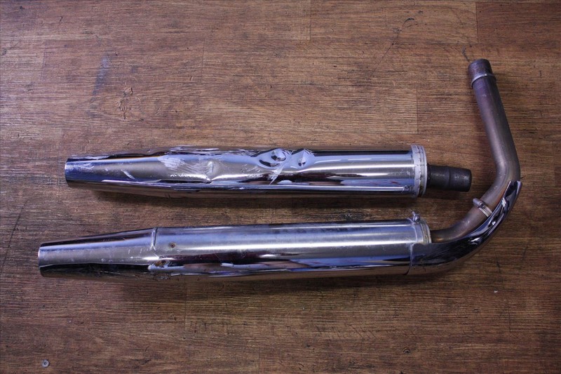 2011 KAWASAKI VN 1700 J VULCAN EXHAUST MUFFLER PIPES OUTLET PAIR VN1700 VN1700J