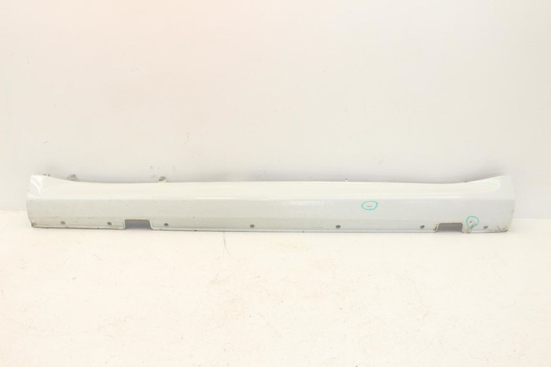 01-02 BMW Z3 Roadster 2.5L White Driver Left Side Rocker Molding