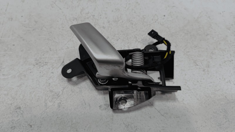 2016-2020 TESLA MODEL S FRONT RIGHT SIDE INTERIOR INSIDE OPENER DOOR HANDLE OEM