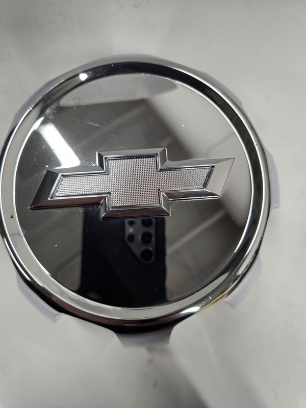 2020-2025 Chevrolet Silverado 2500 3500 SRW Chrome OEM Center Cap 5961 84776571