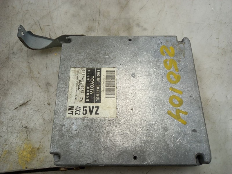 00 TOYOTA TUNDRA ECU ELECTRONIC CONTROL MODULE 89661-0C050