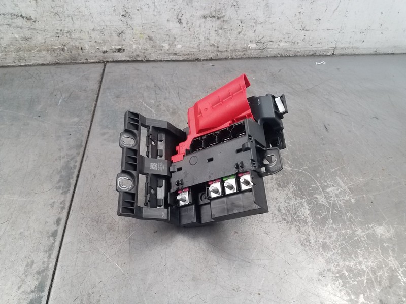2019 BMW M5 F90 Battery Fuse Panel #7903 S1
