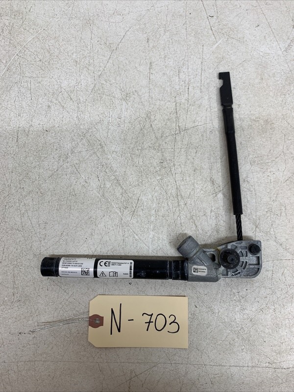 ⚡️Tesla Y 3 Passenger Right Hand Seat Belt Pretensioner1090324-01-C 703 B4