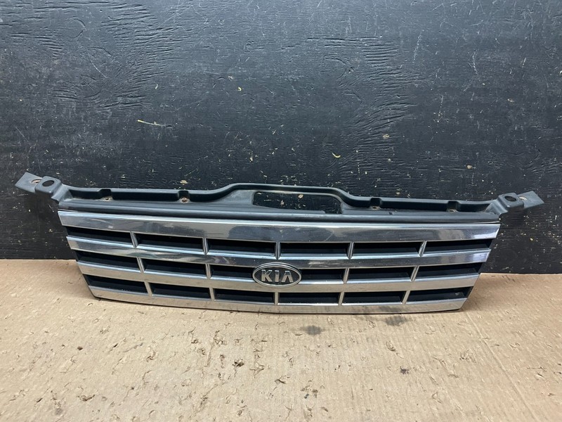 2000 to 2005 Kia Optima Front Grill Grille Z3448 PS