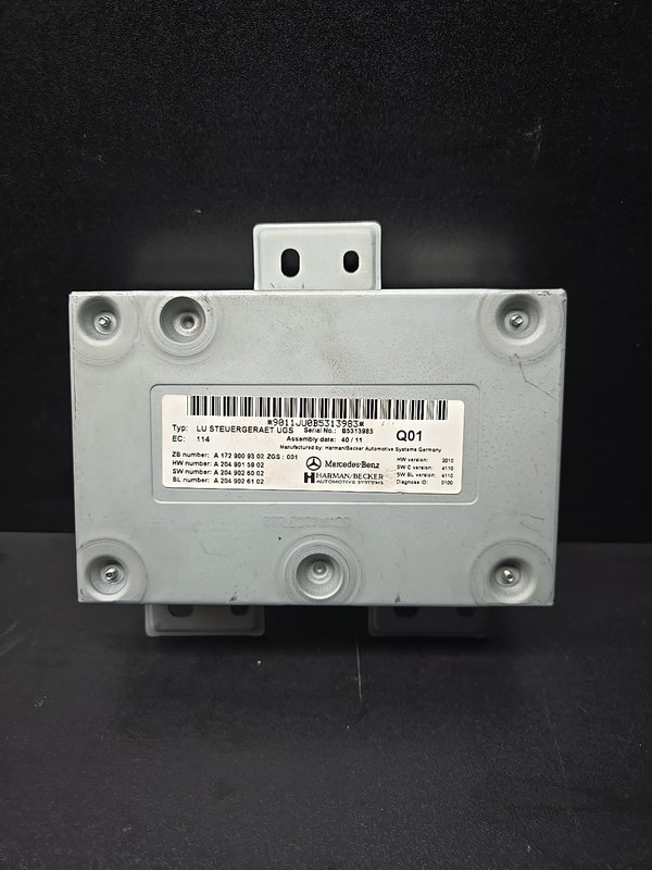 2012 MERCEDES W204 W212 E C CLASS / MEDIA INTERFACE CONTROL MODULE A1729009302