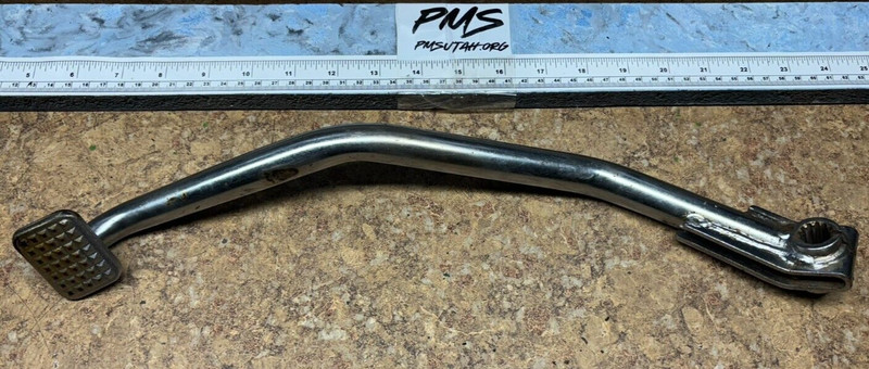 1983 1985 84 Suzuki LT250 ATV Rear Brake Lever Foot Pedal 1984 Right LT 250 A3