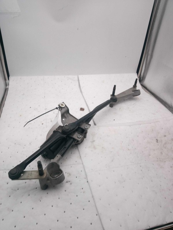 2019 INFINITI QX30 Wiper Motor OEM 288105DF0A 35K Miles White