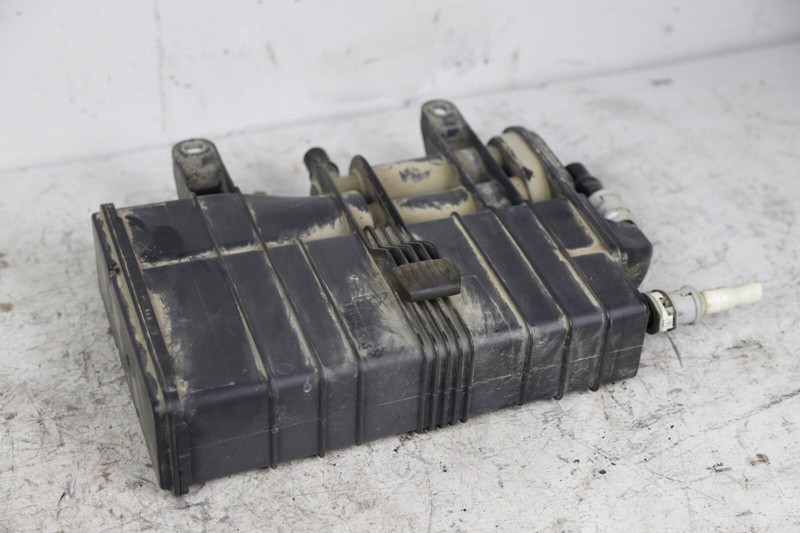 2020 2021 BMW 228I F44 FUEL VAPOR EVAP CHARCOAL CANISTER OEM