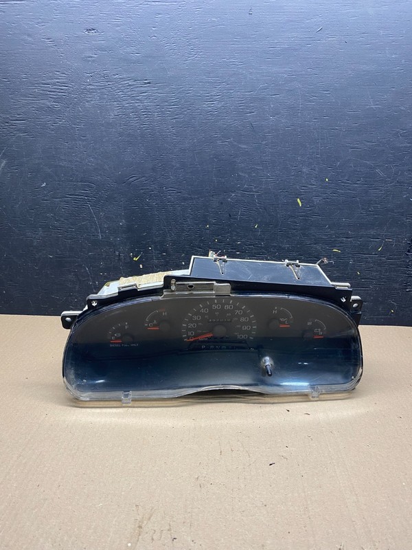 1997 to 2003 Ford E350 VAN Gauge Speedometer Cluster Oem Q6898 DG