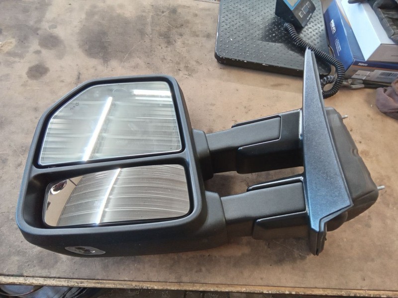 Driver Side View Mirror Thru 02/25/18 Power Fits 15-18 FORD F150 PICKUP 579136