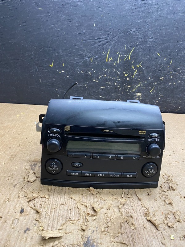 2004 to 2010 Toyota Sienna AM FM CD WMA Mp3 Radio Receiver Oem AA4420 DG