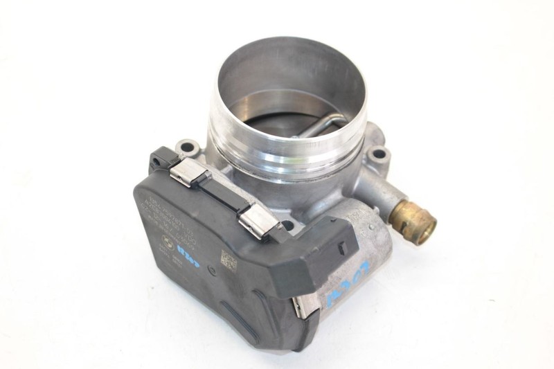 15-18 BMW M3 3.0L Twin Turbo Throttle Body Assembly 13547597871
