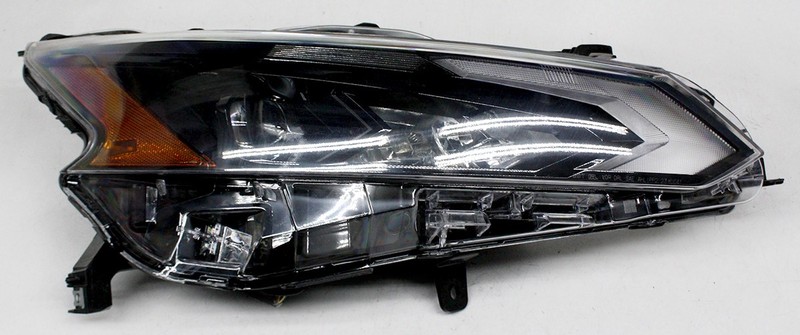 OEM Right Passenger Side LED Headlamp For Nissan Altima 26010-9HF0C, Visual Flaw