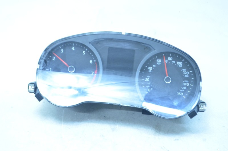 15-16 VOLKSWAGEN JETTA 2.0L SPEEDOMETER INSTRUMENT CLUSTER OEM