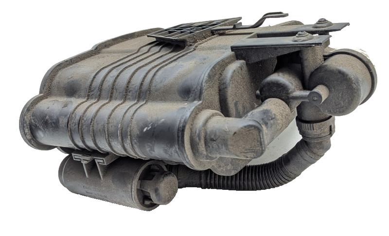2015 - 2018 MERCEDES C300 W205 EVAPORATOR FUEL VAPOR CANISTER 2054704000
