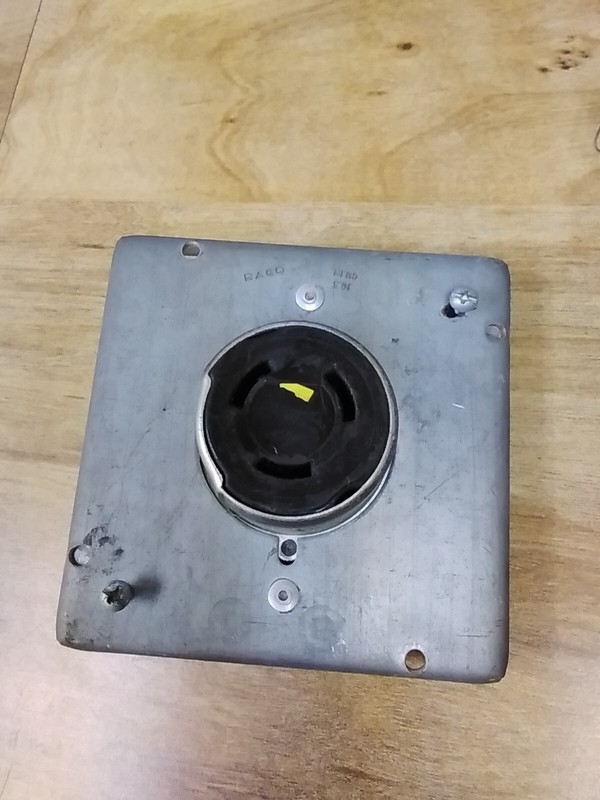 Hubbell Twistlock 50A, 250V.D.C 600V.A.C W/ 10.3CU.IN Outlet Box Cover