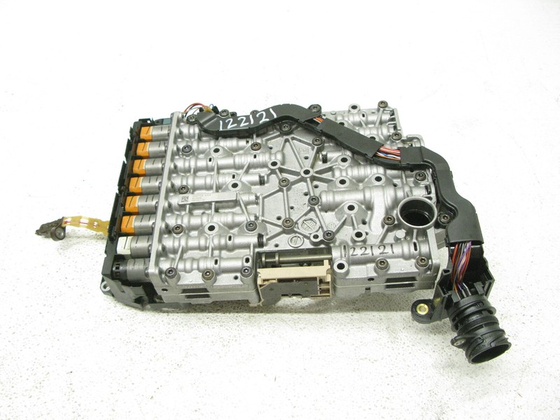 11-17 AUDI QUATTRO B8 A4 A5 AUTOMATIC MECHATRONIC TRANSMISSION MXW VALVE 122121