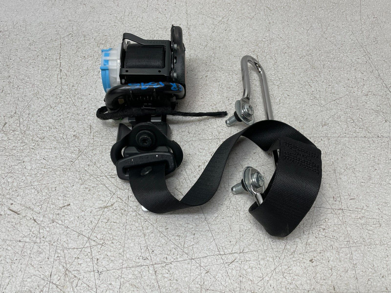 12 13 14 Mercedes C250 C350 Coupe Front Right Pass Seatbelt Retractor 1395 OEM