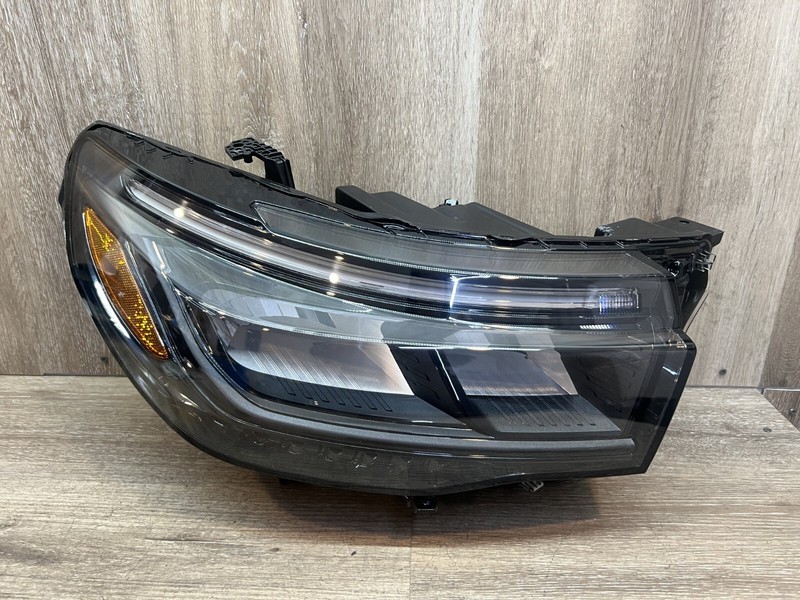 2025 FORD EXPLORER RH HEADLIGHT ASSY OEM