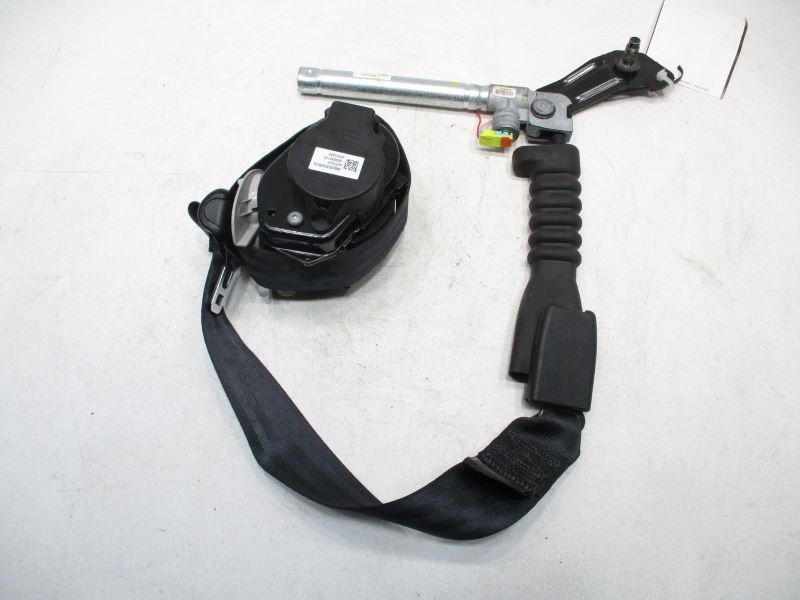 16-20 KIA SORENTO RIGHT FRONT SEAT BELT BLACK 41023