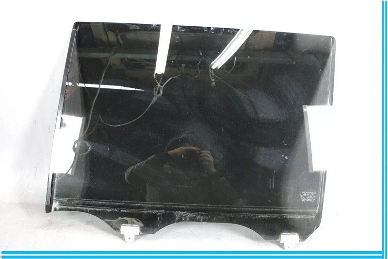 11-17 Infiniti QX56 QX80 Rear Left Driver Side Door Window Auto Glass OEM
