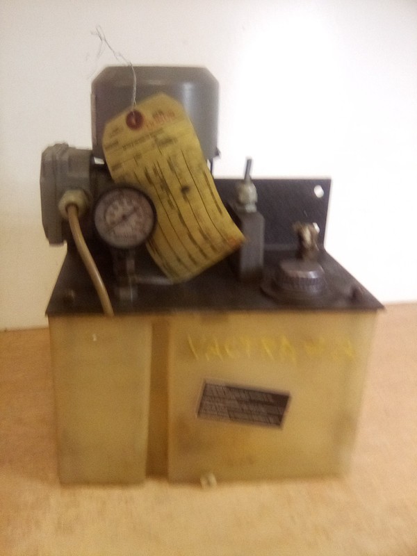 MecaFluid Lubricator SKF 56/4_0,09kw/0,12ch