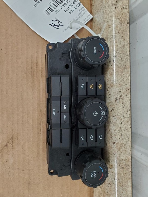 Temperature Control Front VIN 3 8th Digit Hybrid Fits 09 ESCAPE 281005