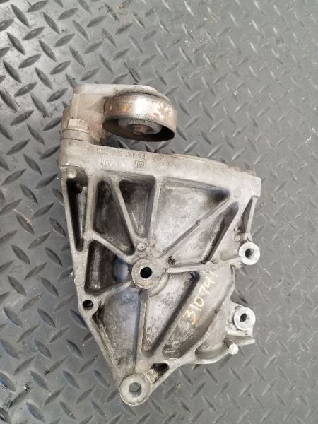 00-14 Chevrolet Tahoe V8 A/C Compressor Mount Bracket & Tensioner OEM 12643257