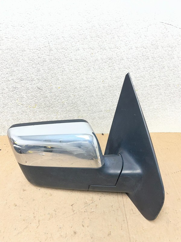 2004 to 2006 Ford F150 Right RH Passenger Turn Signal View Door Mirror W8956 DW