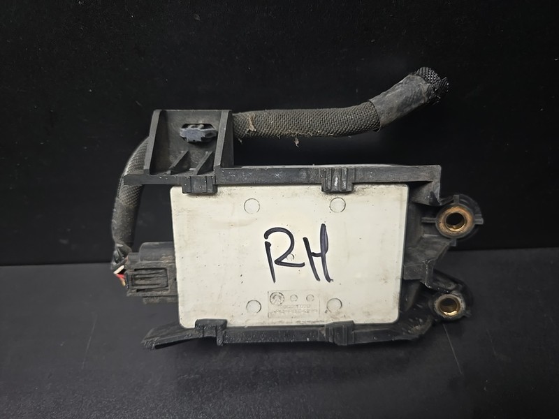 2014 2015 Acura RLX Right Blind Spot Radar Sensor 36930-TY2-A030-M1 OEM