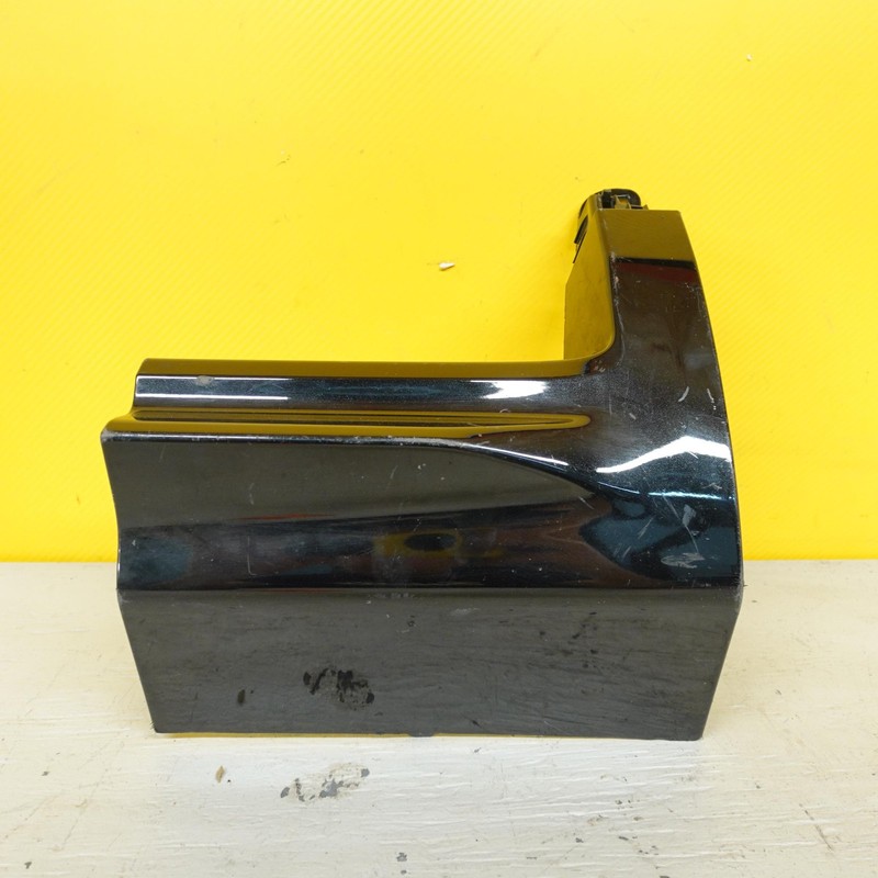 2019-2024 VOLVO XC90 LEFT SIDE SKIRT COVER OEM 31672378