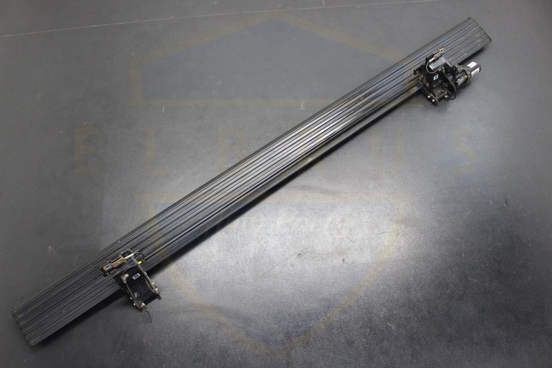 2018 - 2026 LINCOLN NAVIGATOR DRIVER LEFT POWER RUNNING STEP BOARD OEM 131.5" WB