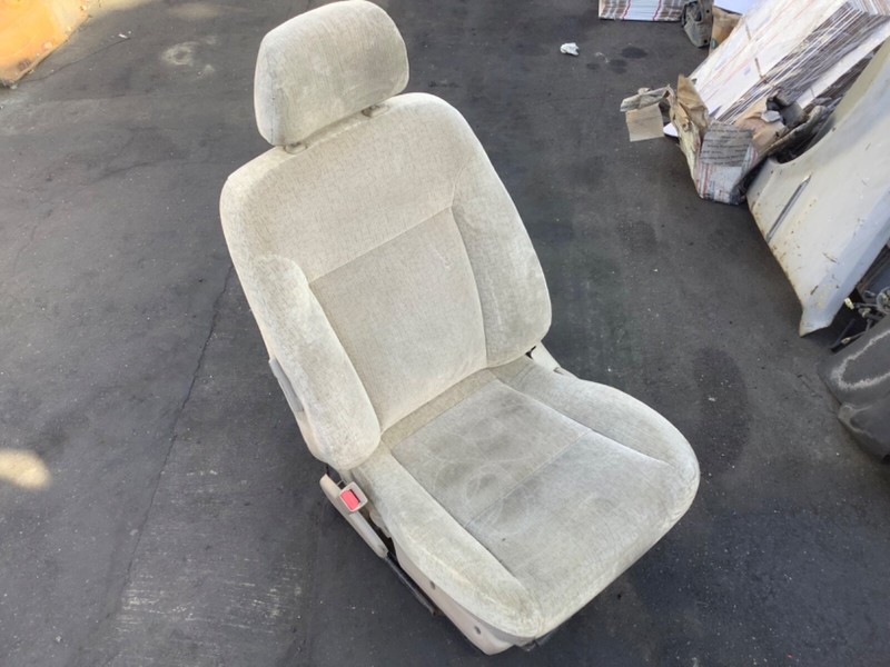 96-97 Honda Accord 5D Wagon EX Left Front Seat Assembly Beige OEM