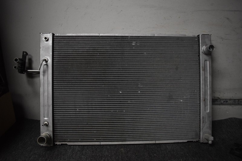MERCEDES BENZ RADIATOR FACTORY OEM