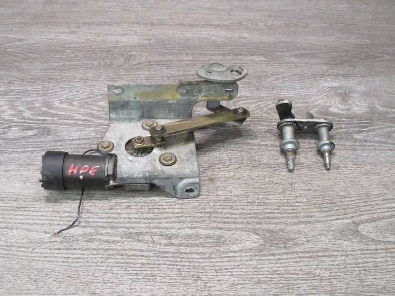 1984-1995 PORSCHE 928 S REAR HATCH TRUNK TAILGATE WIPER MOTOR ASSEMBLY