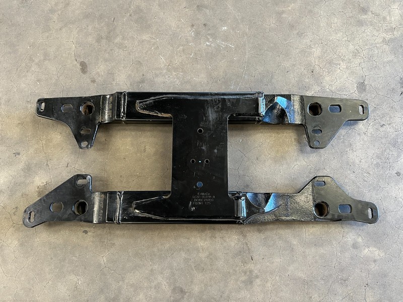 ⭐2017-2022 FORD F-250 F-350 REAR WHEEL TIRE TRAILER TOWING HITCH OEM LOT2479