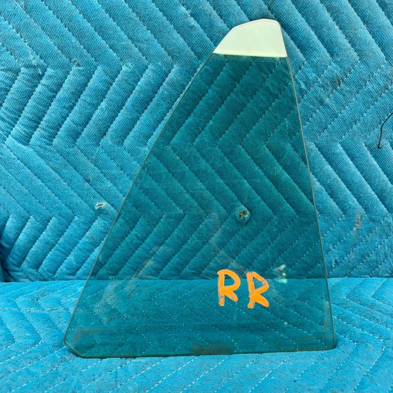2005–2010 Toyota Avalon Rear right Quarter Window Glass OEM RR