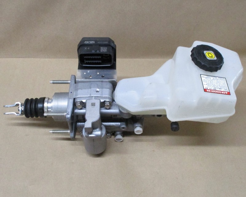 2019-2023 OEM LEXUS ES300h BRAKE BOOSTER MASTER CYLINDER ABS UNIT 47210-33690