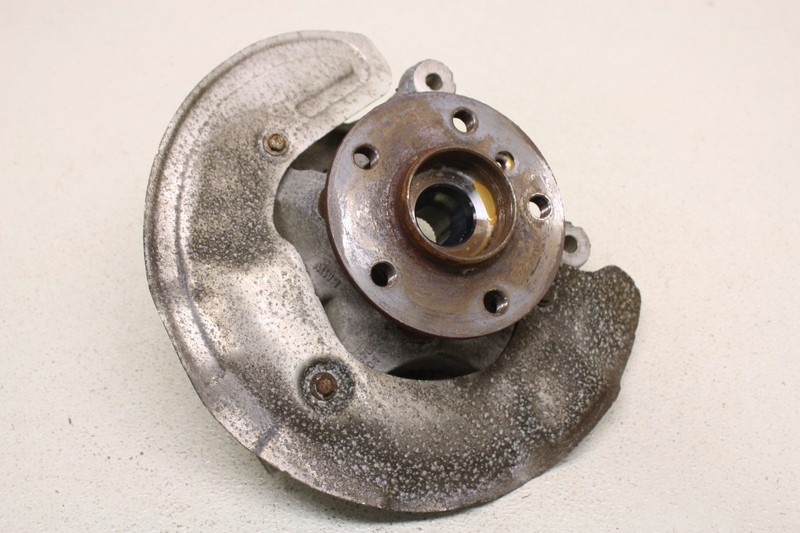 Mini Cooper Front Right Spindle Knuckle Hub Passenger Side F55 F56 F57 Oem 15-24