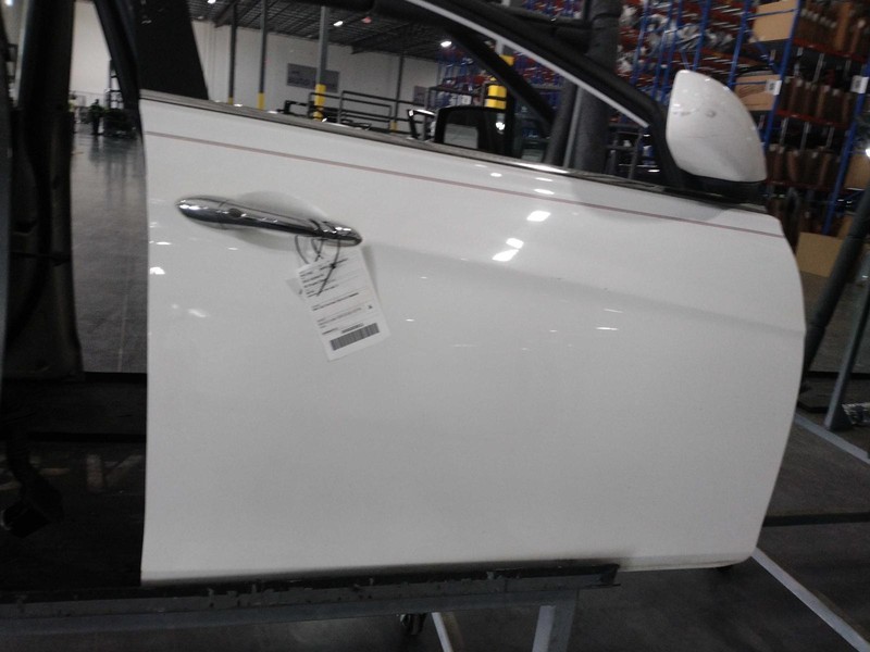 2013 Hyundai Sonata Front Right Door White OEM Used 109K Miles