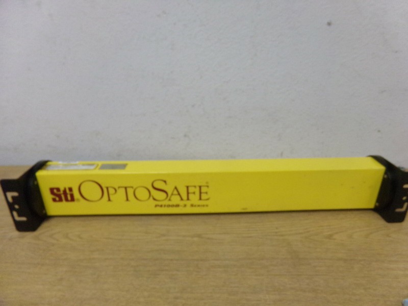 STI OptoSafe P4124B-2 P4100B-2 Light Curtain Receiver *FREE SHIPPING*