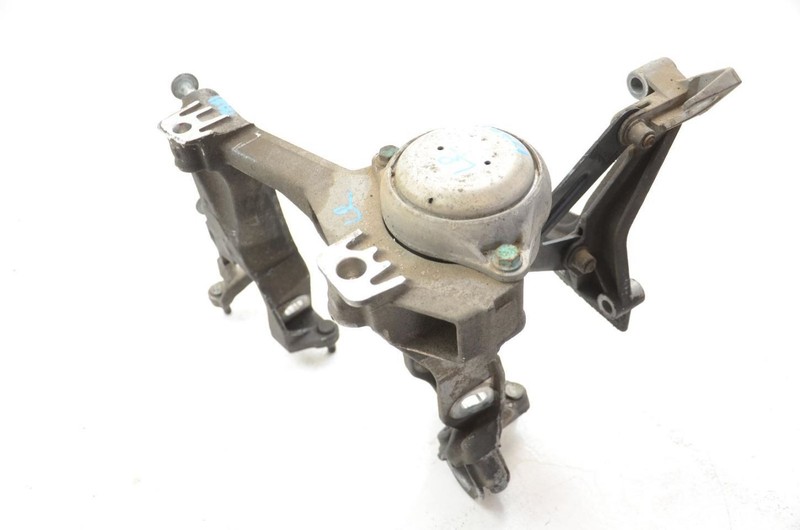 Driver Left Rear Suspension Crossmember Fits 97-04 PORSCHE BOXSTER
