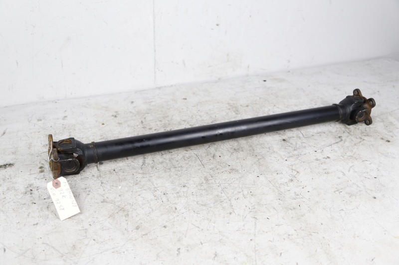 2012 2013 2014 2015 2016 BMW F10 528I 5 SERIES FRONT LOWER DRIVESHAFT CARDAN OEM