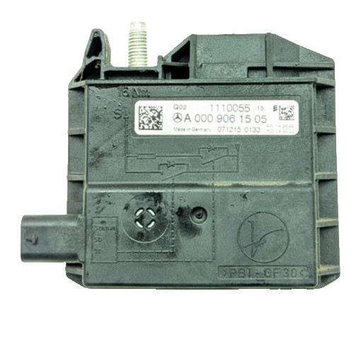 2020-2025 MERCEDES GLE350 BATTERY VOLTAGE CURRENT LIMITER 0009061505