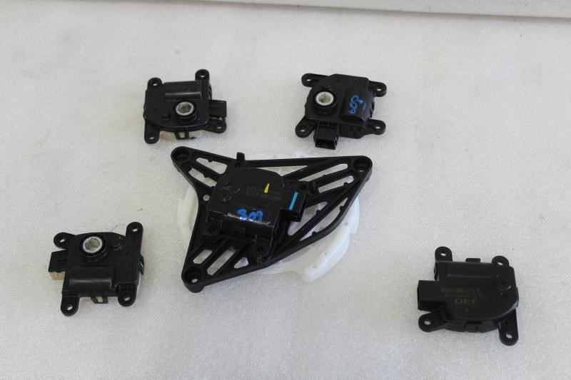 2016 2017 2018 2019 2020 2021 HYUNDAI TUCSON HVAC HEATER VENT ACTUATOR MOTORS