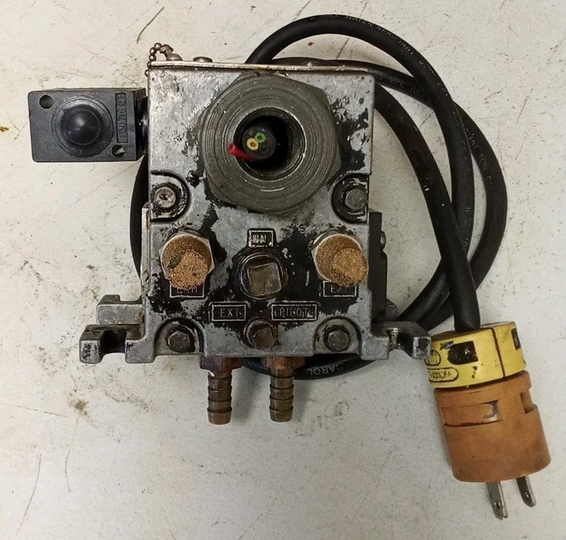 Parker Pneumatic Valve 35-150