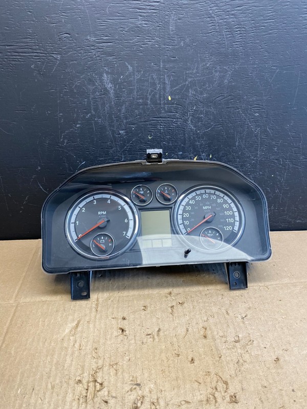 2010 2013 Dodge Ram 1500 Instrument Speedometer Gauge Cluster OEM AC4657 DG